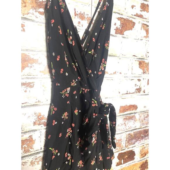 Free People Tango at Night Floral Faux Wrap Skirt Romper w Pockets - Picture 8 of 13